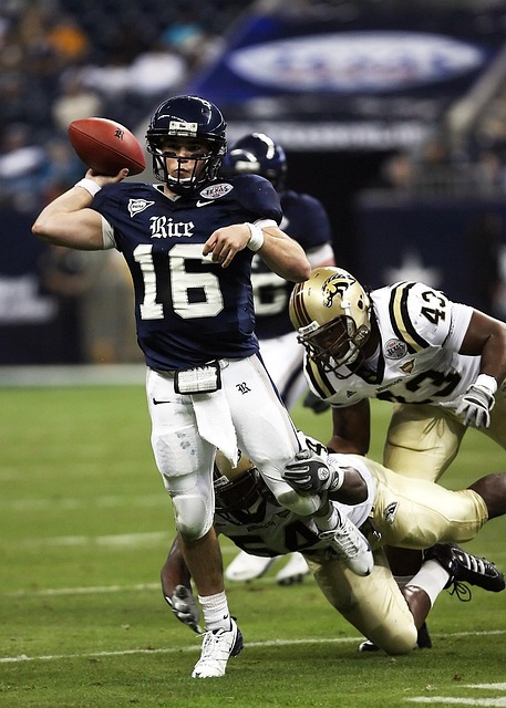 当行为而受 当行为而受